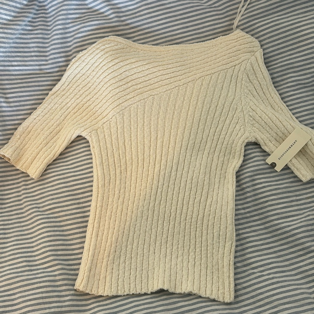 Maeve sweater